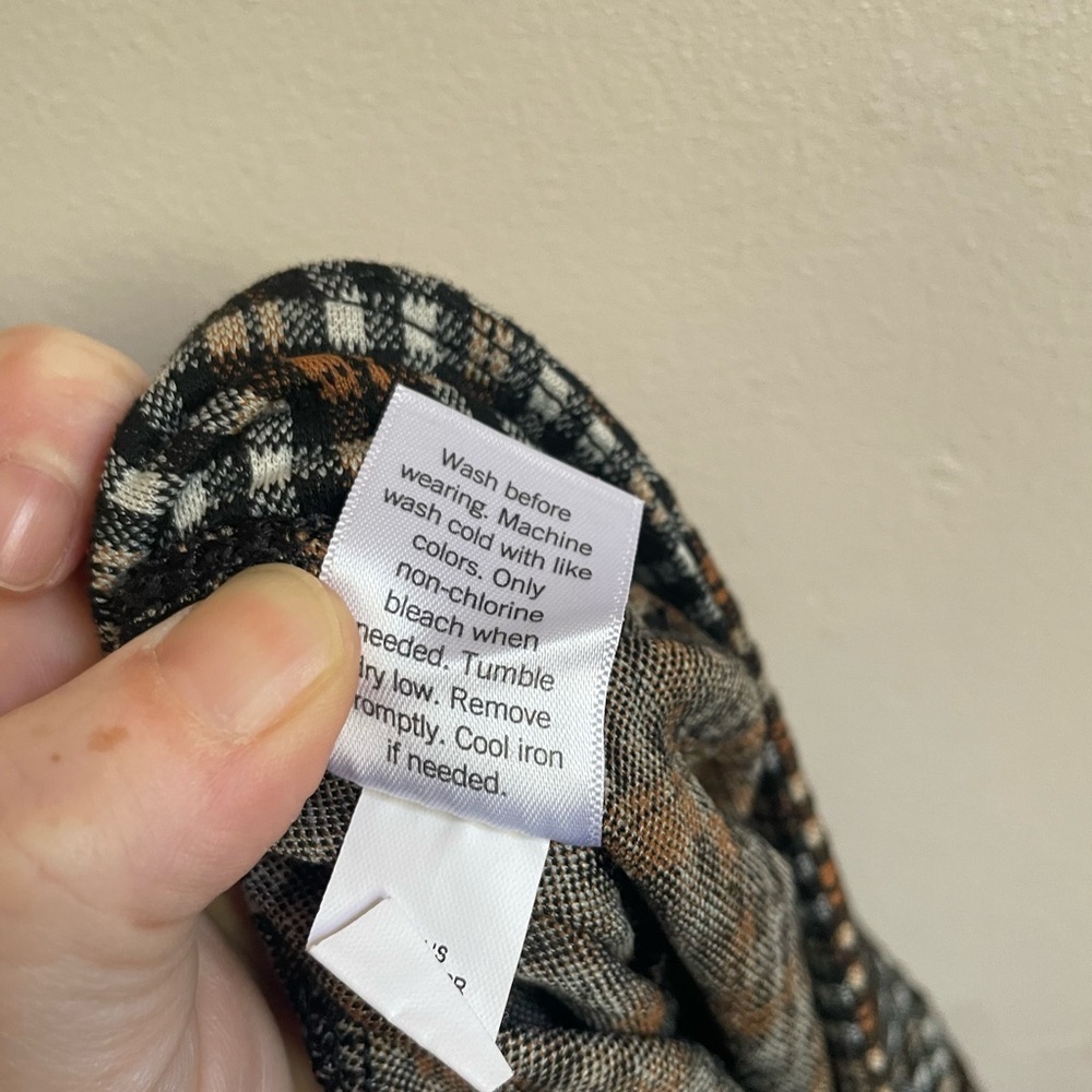 SO plaid high-rise leggings, size L with pockets - Picture 10 of 10